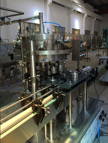 Carbonated drink canning plant 